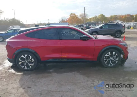 2021 Ford Mustang Mach-E Premium z USA, uszkodzony, nr VIN 3FMTK3SU2MMA01531